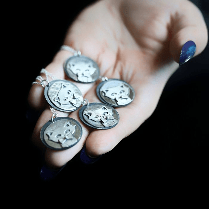 Accessory - Mathias Malzieu & Cy Bijoux - Tornado  (hover)