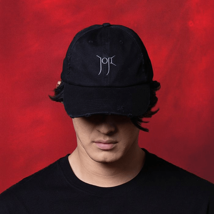 Bundle - Joji - Piss In The Wind - Cap + CD Box Set  (hover)