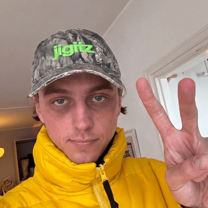 Merch - jigitz - green camo hat (hover)